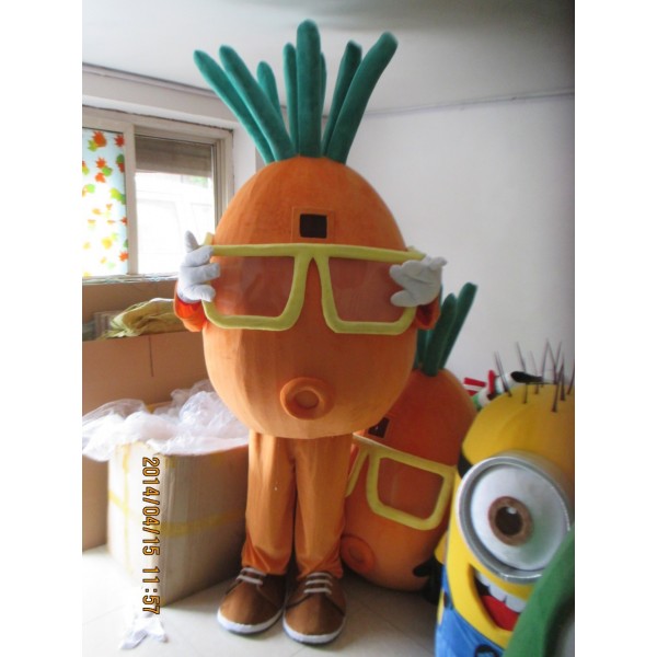 3 Carrots Mascot Costume